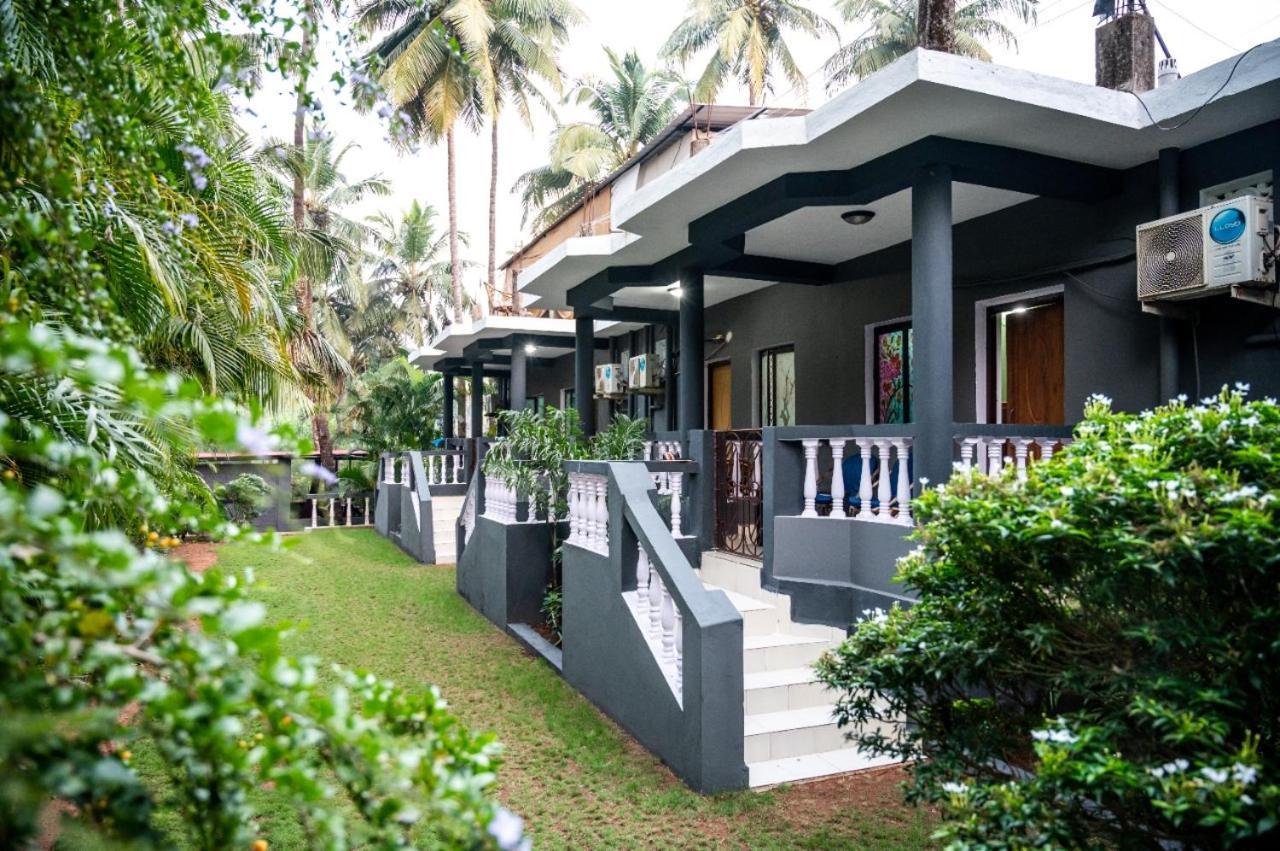 Royal Orbit Resort Agonda Ngoại thất bức ảnh