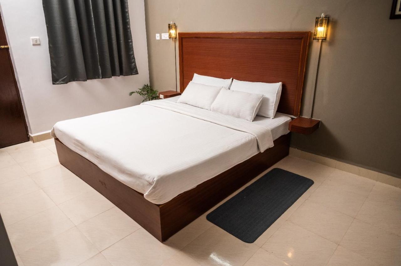 Royal Orbit Resort Agonda Ngoại thất bức ảnh