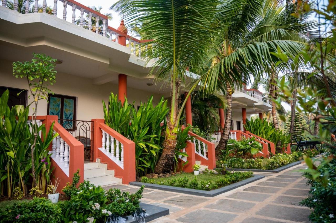 Royal Orbit Resort Agonda Ngoại thất bức ảnh